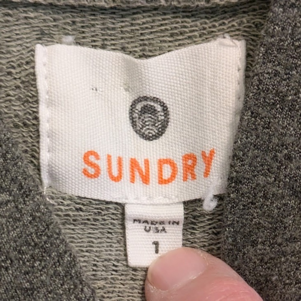 Sundry Hoodie Women's Small Gray Only Good Days Embroidered Graphic Pullover USA - Picture 4 of 6